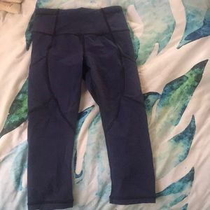 Blue Printed Lululemon Cropped Leggings